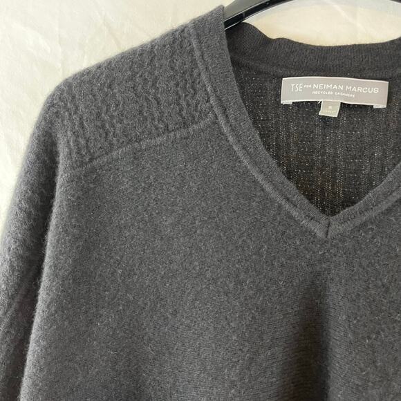 TSE for Neiman Marcus Recycled Cashmere Dark Gray Dolman Sweater Small V-Neck - Picture 3 of 7